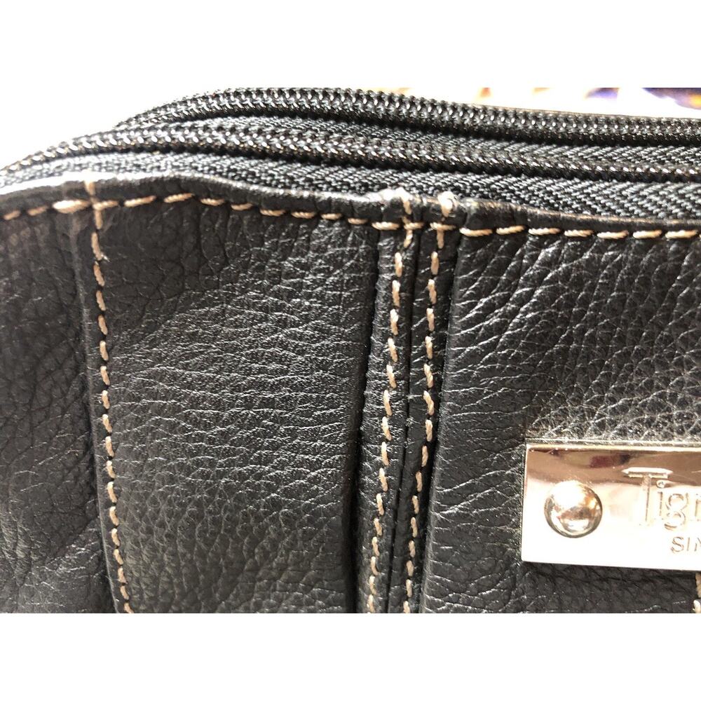 Vintage Tignanello Small Black Crossbody Organizer - Picture 4 of 11